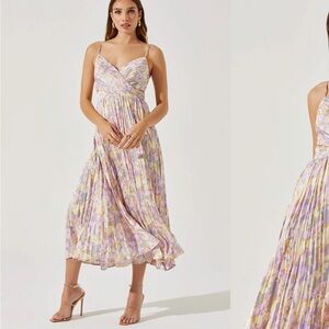 ASTR the label Midi Dress